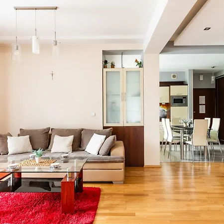Apartment Vip Carmelove