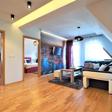 Apartament Vip Carmelove *